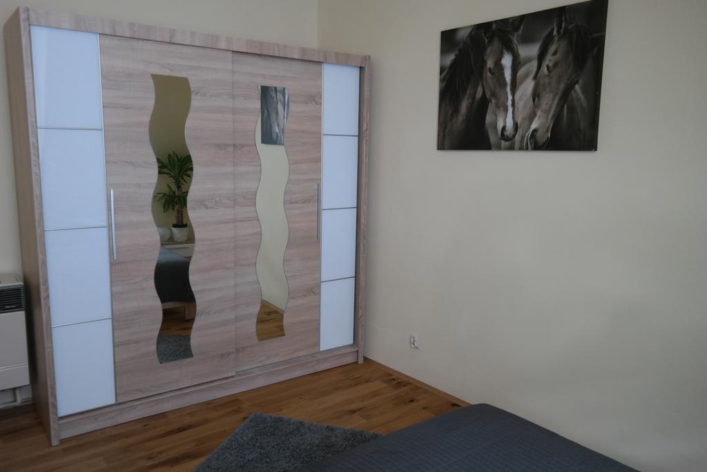 Apartamenty Marco - Stare Miasto - Super Wi Fi كراكوفيا المظهر الخارجي الصورة